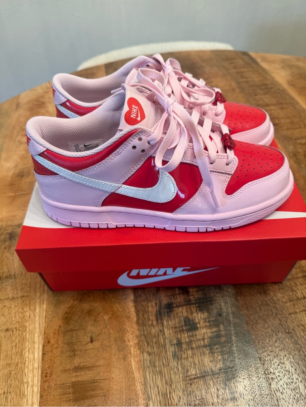 Nike Dunk Low Valentines Day 2026 New Size 6.5Y (equivalent to women’s 8-8.5)